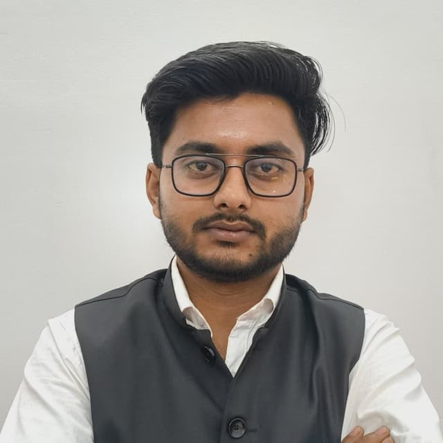 Author Amrit Anand profile pic